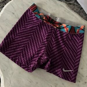 Nike athletic shorts medium